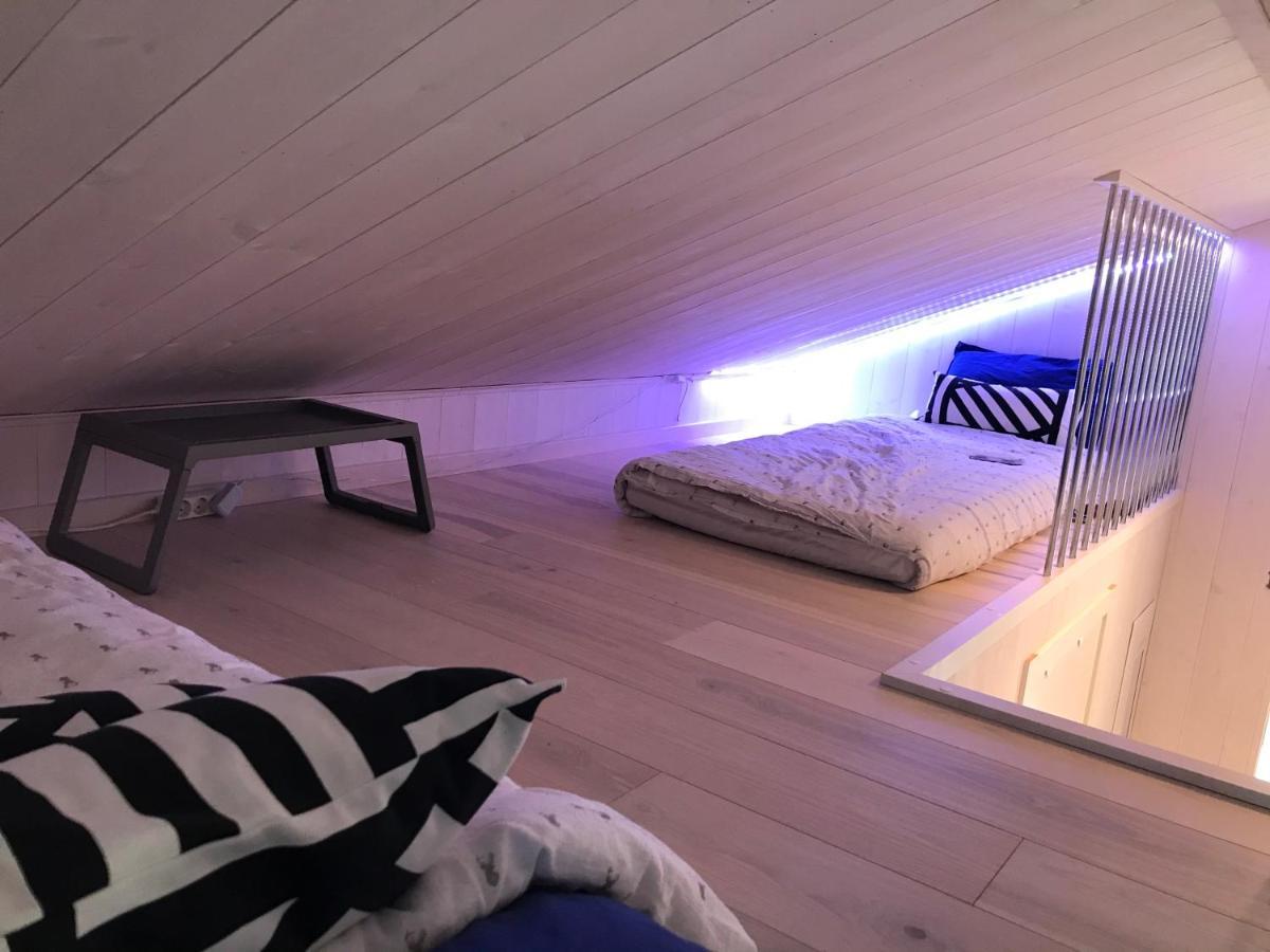 Hytte Med Sjoutsikt Og 20 Min Fra Dyreparken Grimstad  Exteriör bild
